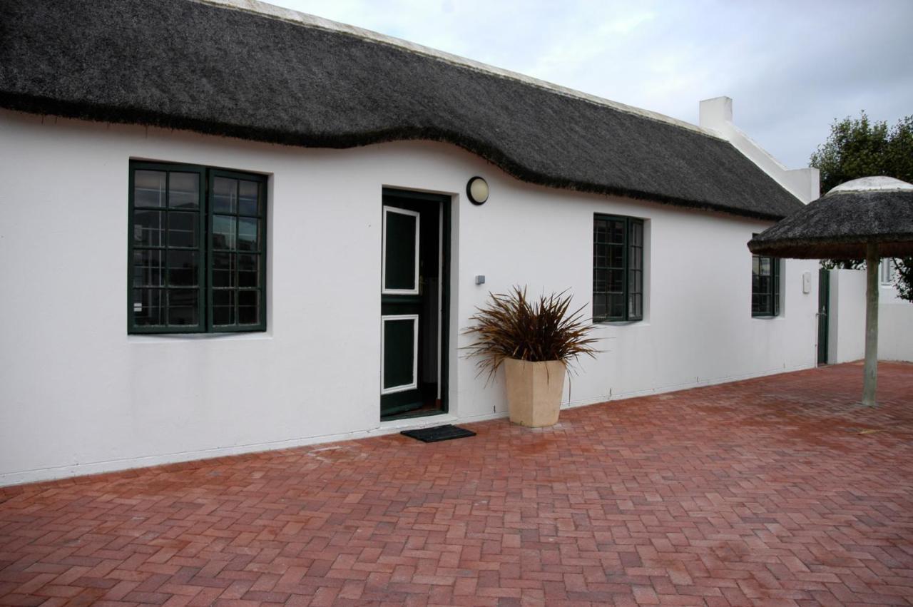 Arniston Seaside Cottages Bagian luar foto