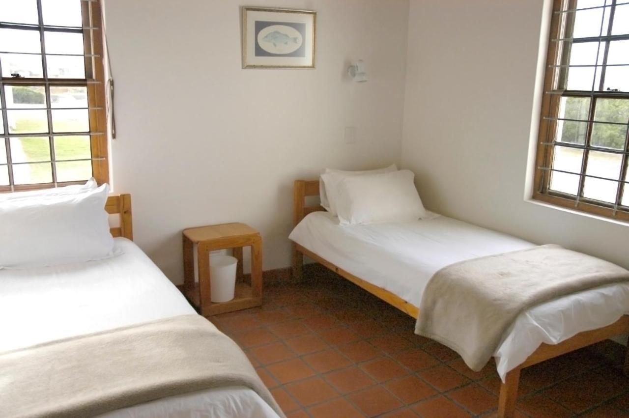 Arniston Seaside Cottages Bagian luar foto