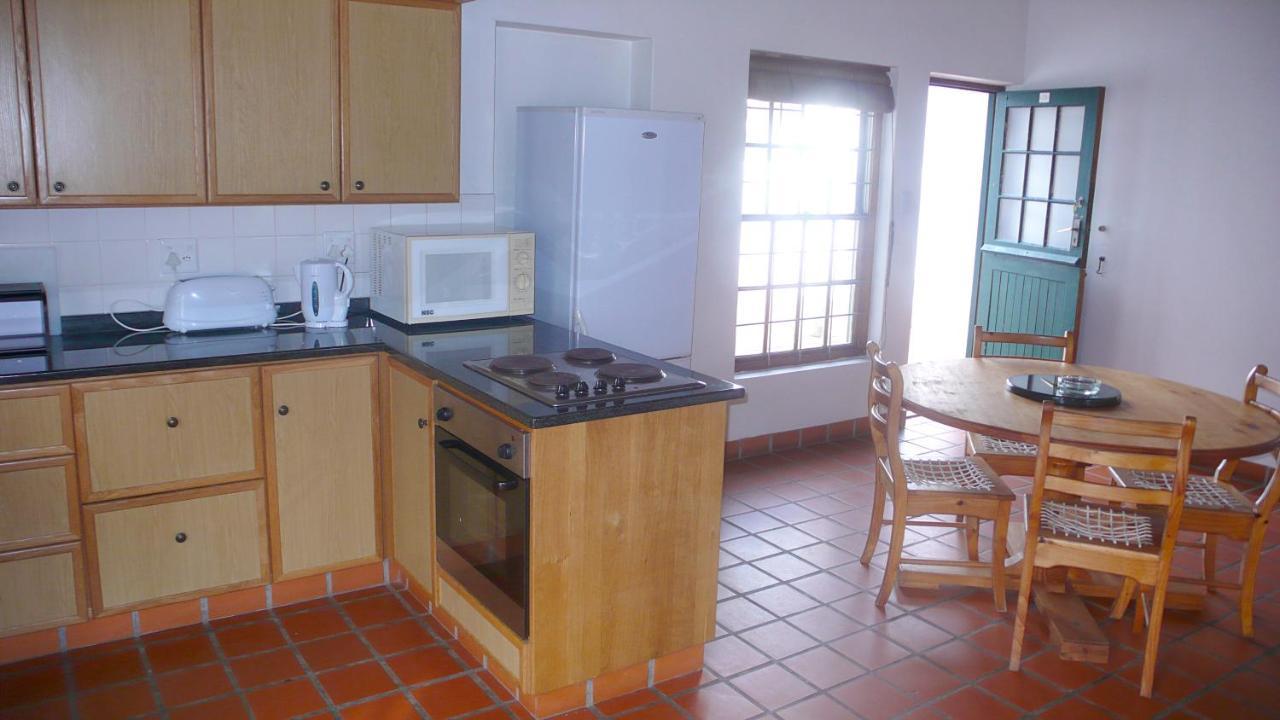 Arniston Seaside Cottages Bagian luar foto
